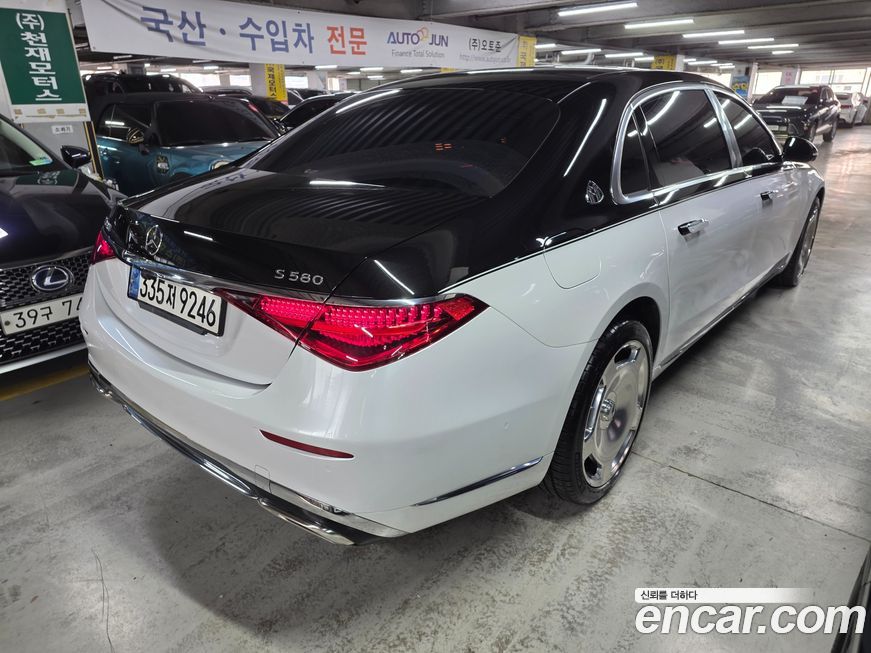 Mercedes-Benz S-Class 2021