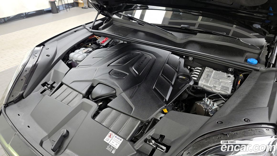 Porsche Cayenne 2024