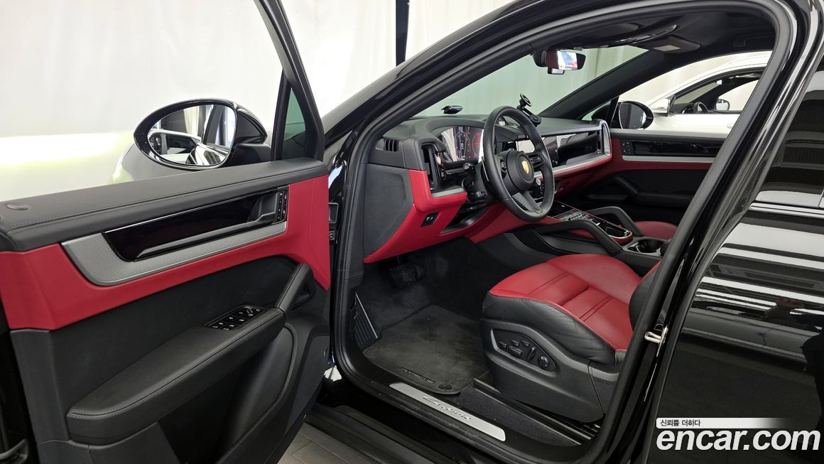 Porsche Cayenne 2024