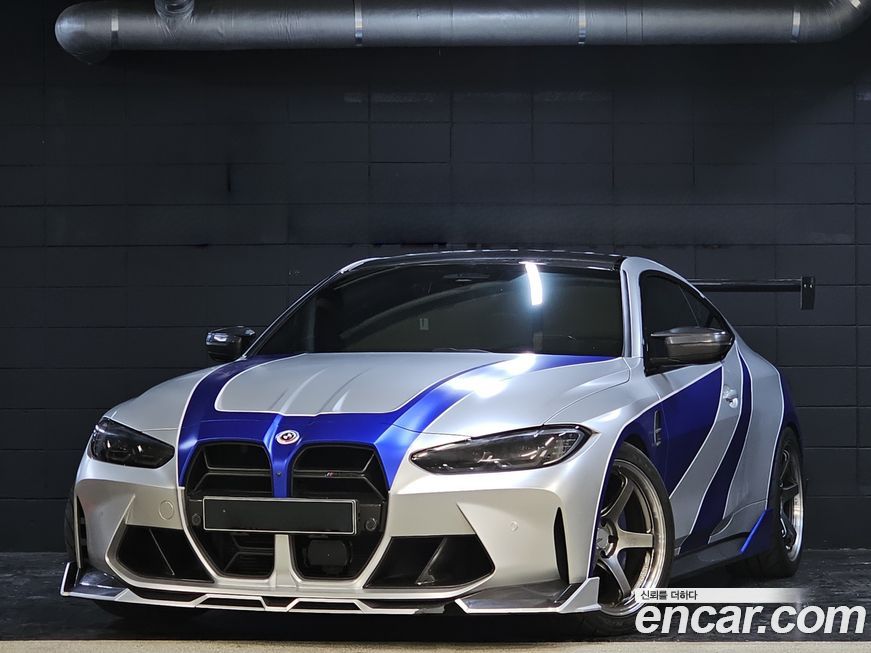 BMW M4 2023
