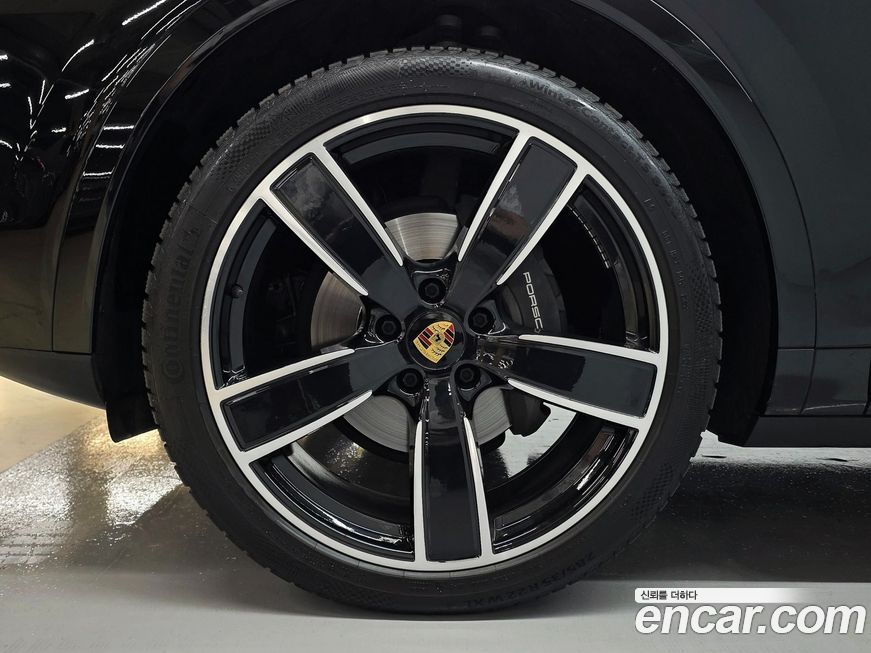 Porsche Cayenne 2023