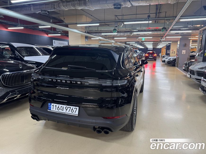 Porsche Cayenne 2024