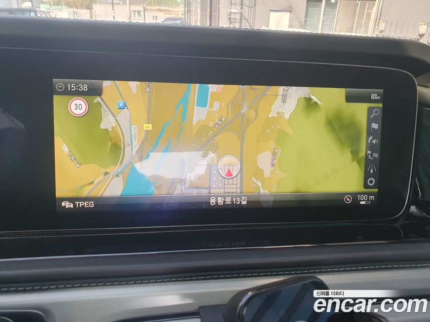 Mercedes-Benz G-Class 2019