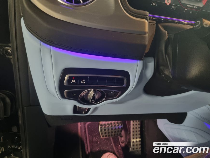 Mercedes-Benz G-Class 2021