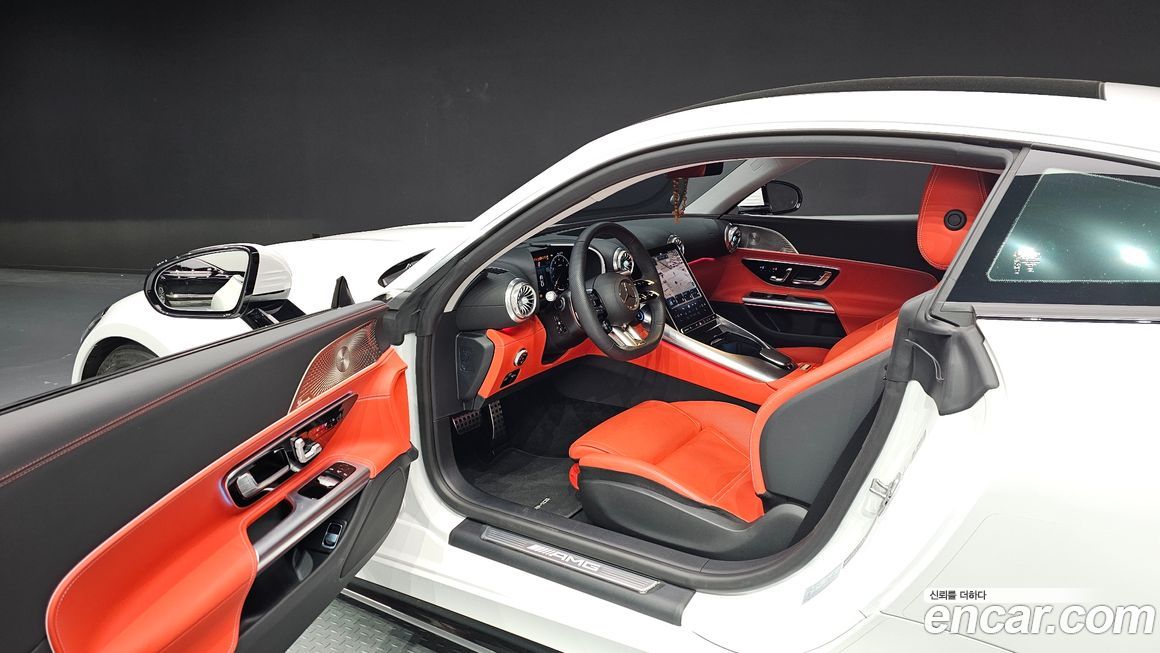 Mercedes-Benz AMG GT 2025