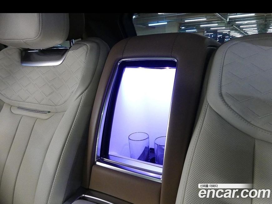 Land Rover Range Rover 2024