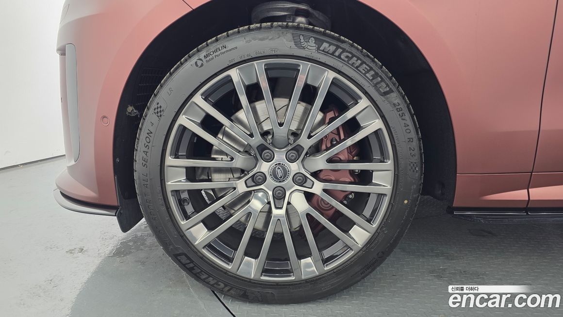Land Rover Range Rover Sport 2025