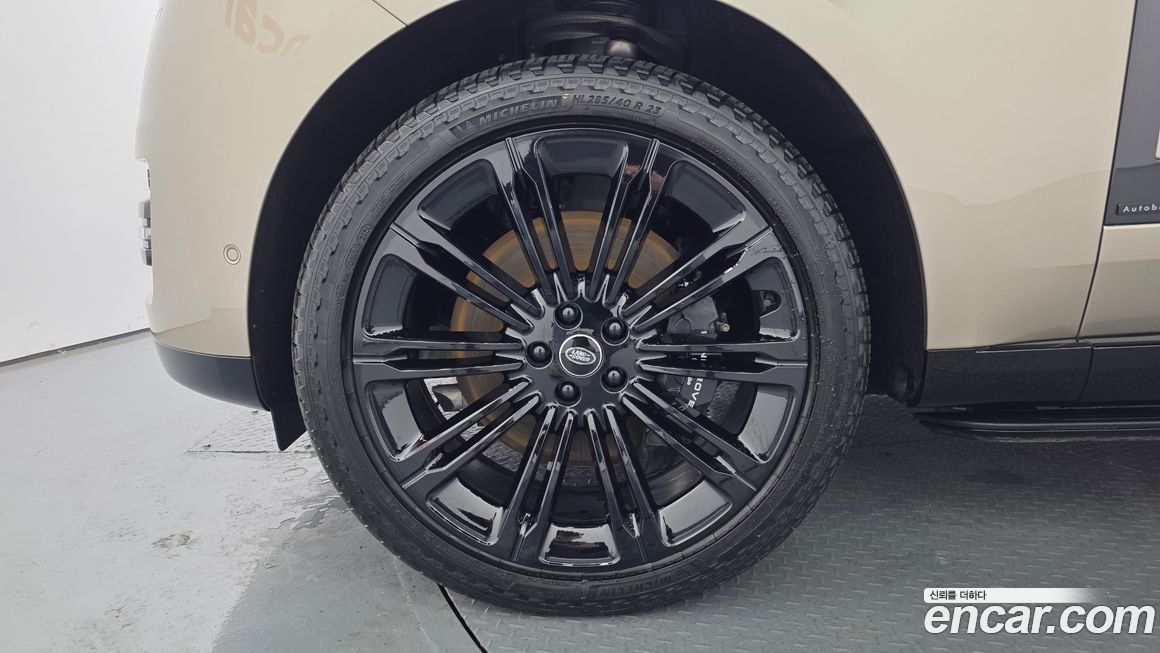 Land Rover Range Rover 2025