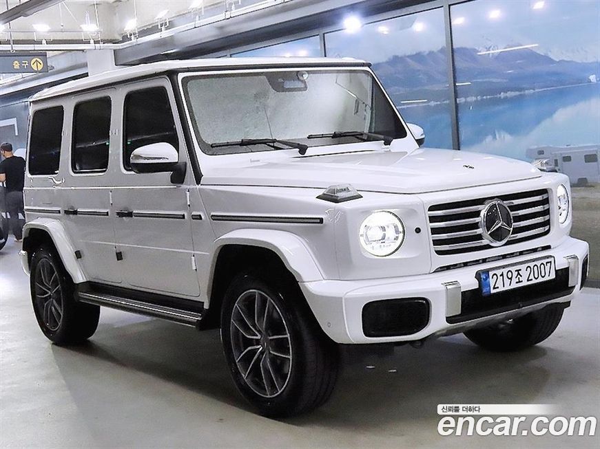 Mercedes-Benz G-Class 2025