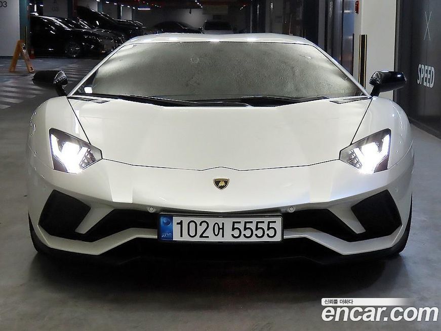 Lamborghini Aventador 2018