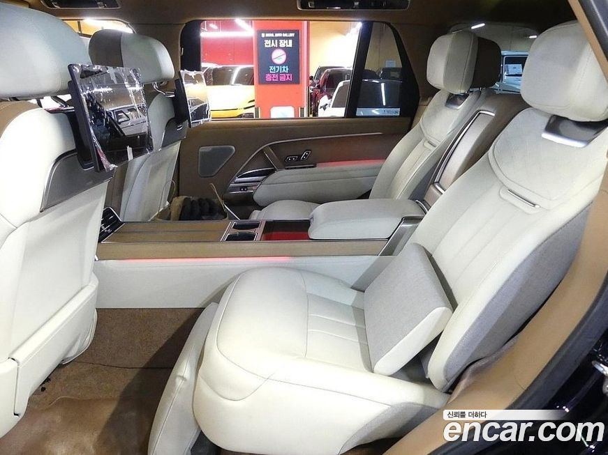 Land Rover Range Rover 2024