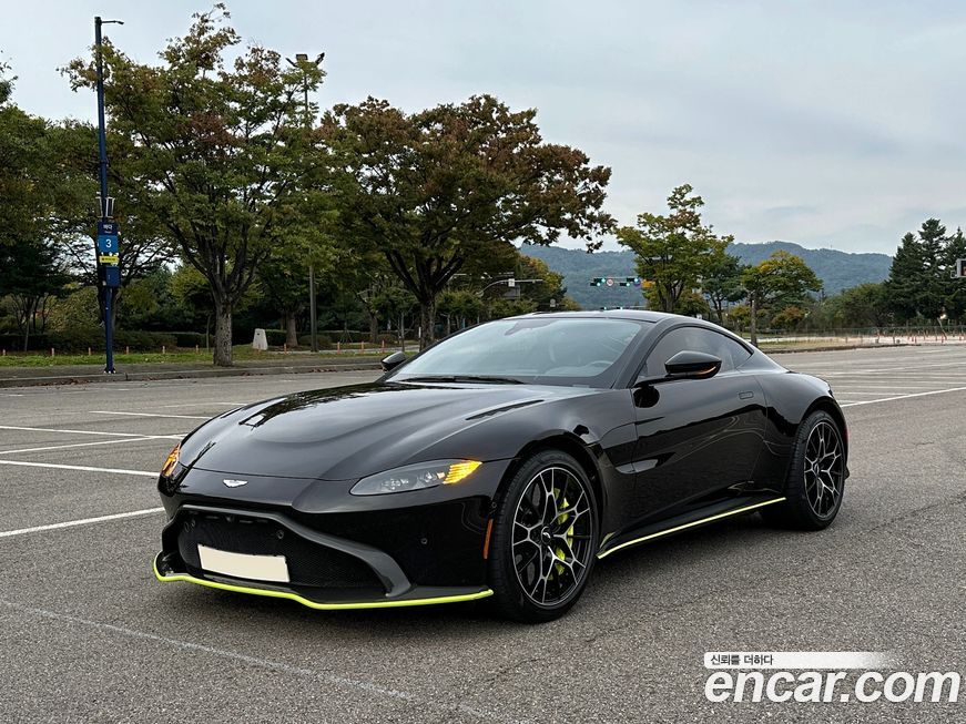 Astonmartin Vantage 2020