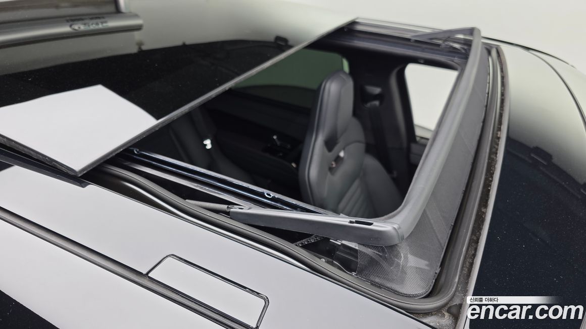 Land Rover Range Rover Sport 2025