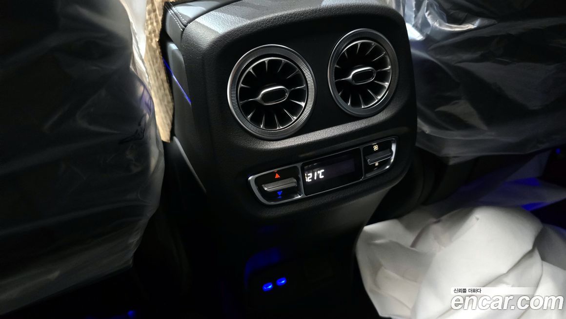 Mercedes-Benz G-Class 2026