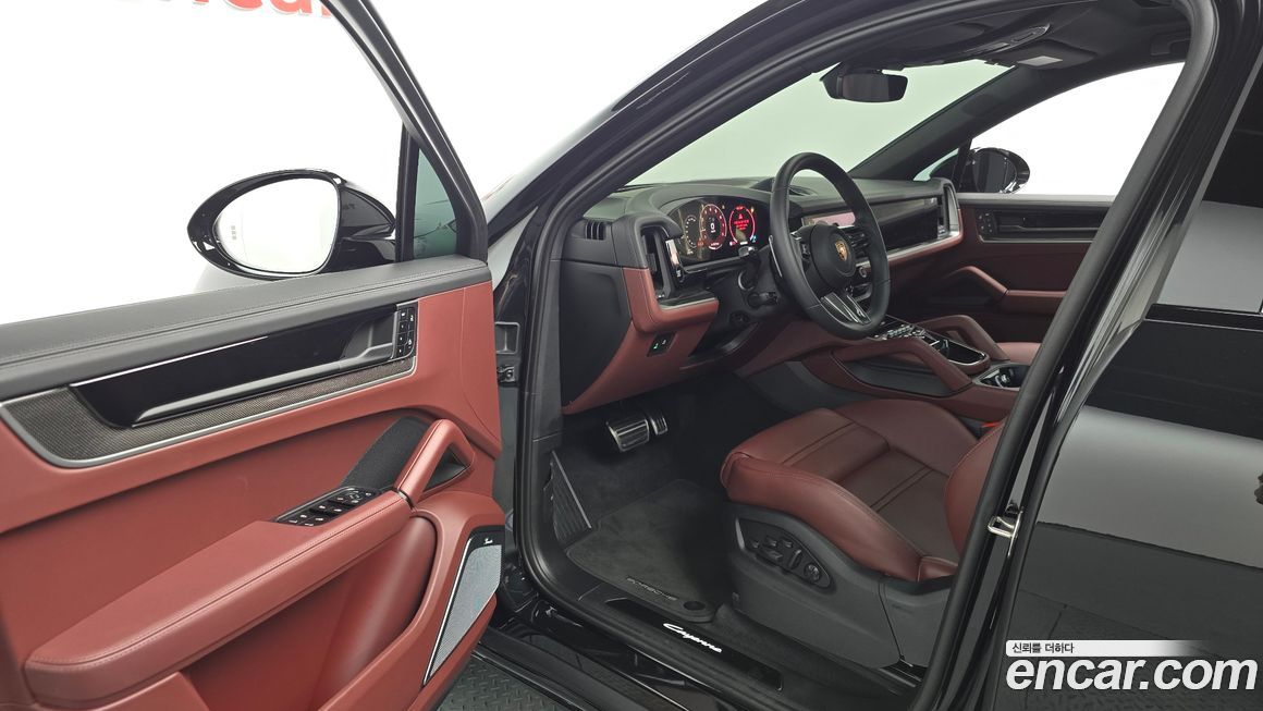 Porsche Cayenne 2025