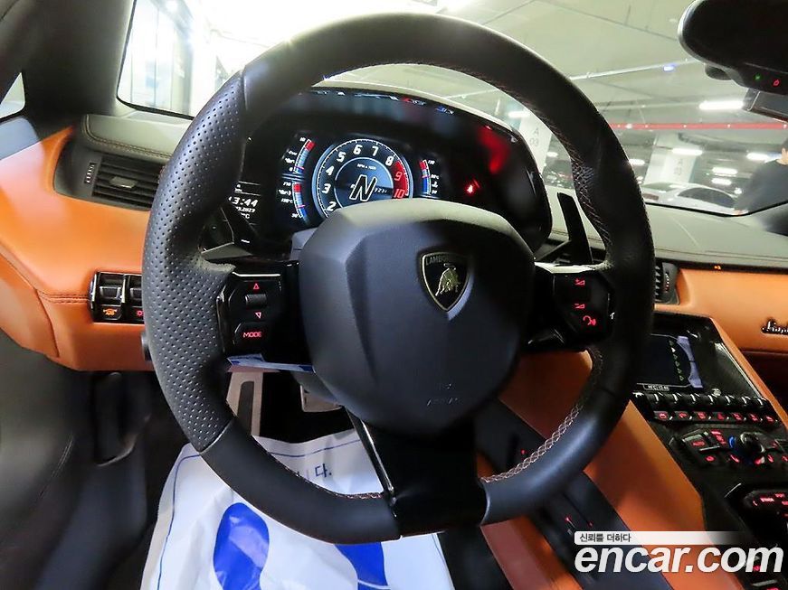 Lamborghini Aventador 2018