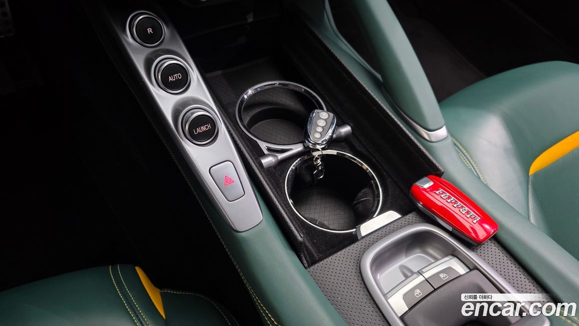 Ferrari GTC4 Lusso 2020