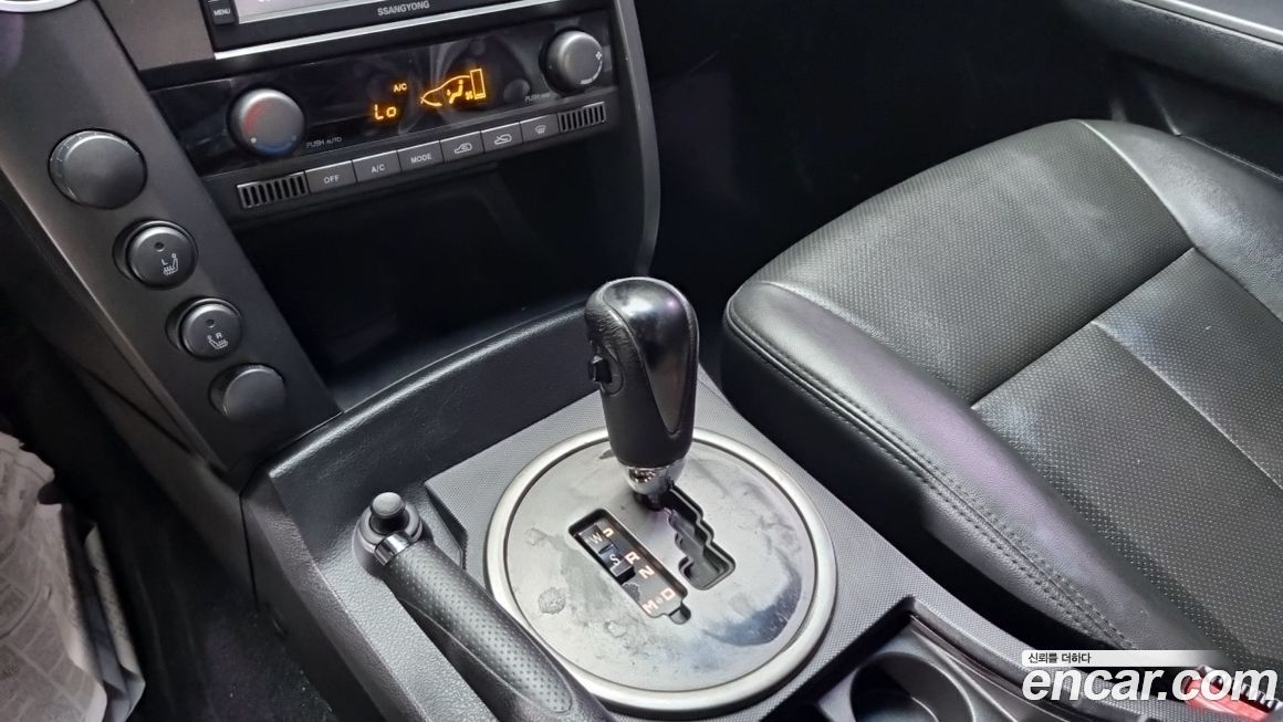 KG_Mobility_Ssangyong Actyon 2011