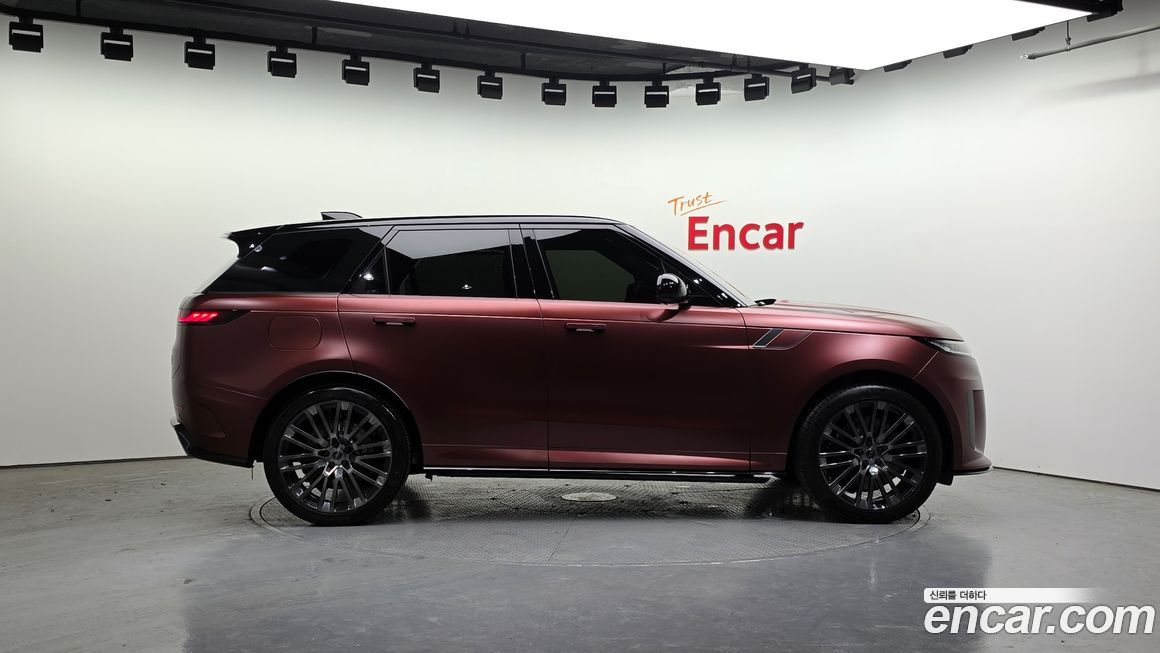 Land Rover Range Rover Sport 2025