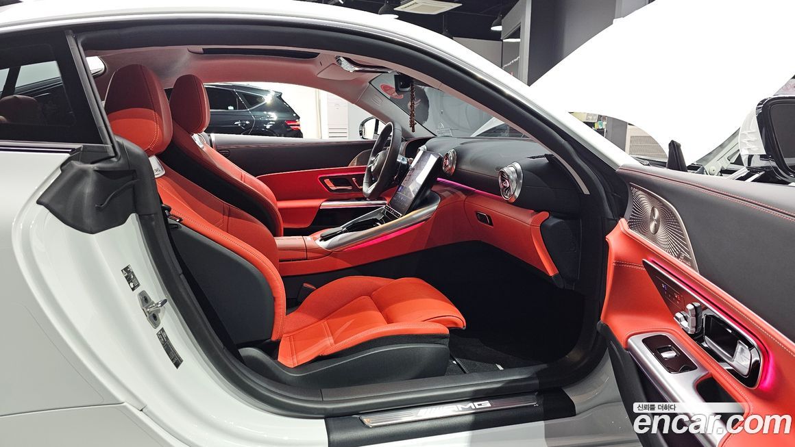 Mercedes-Benz AMG GT 2025