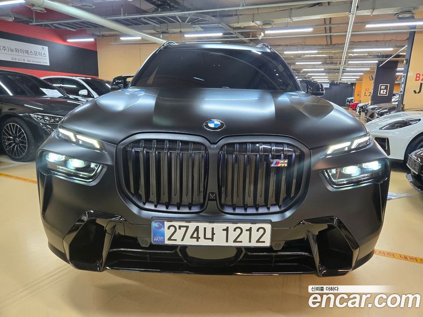 BMW X7 2025