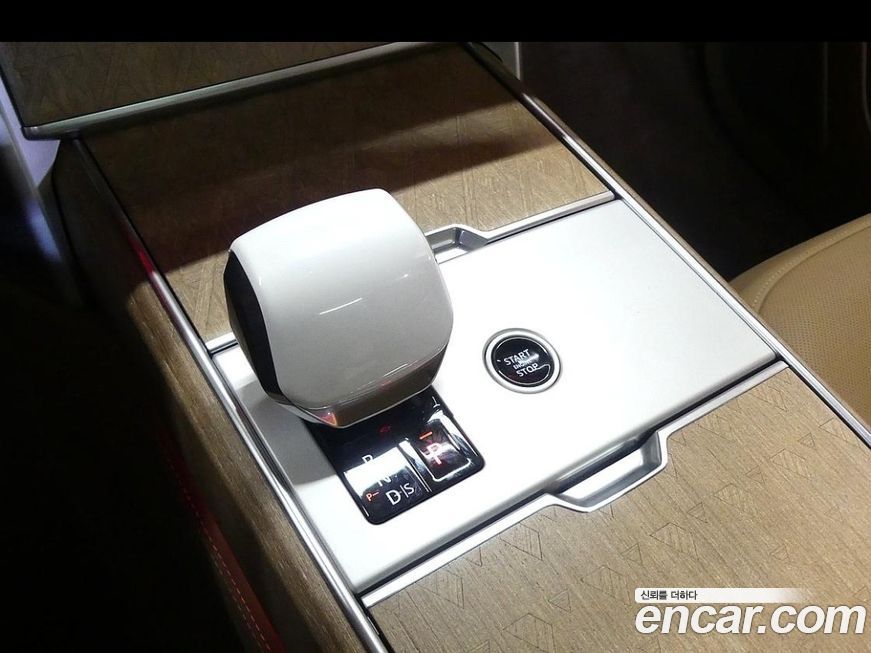 Land Rover Range Rover 2024