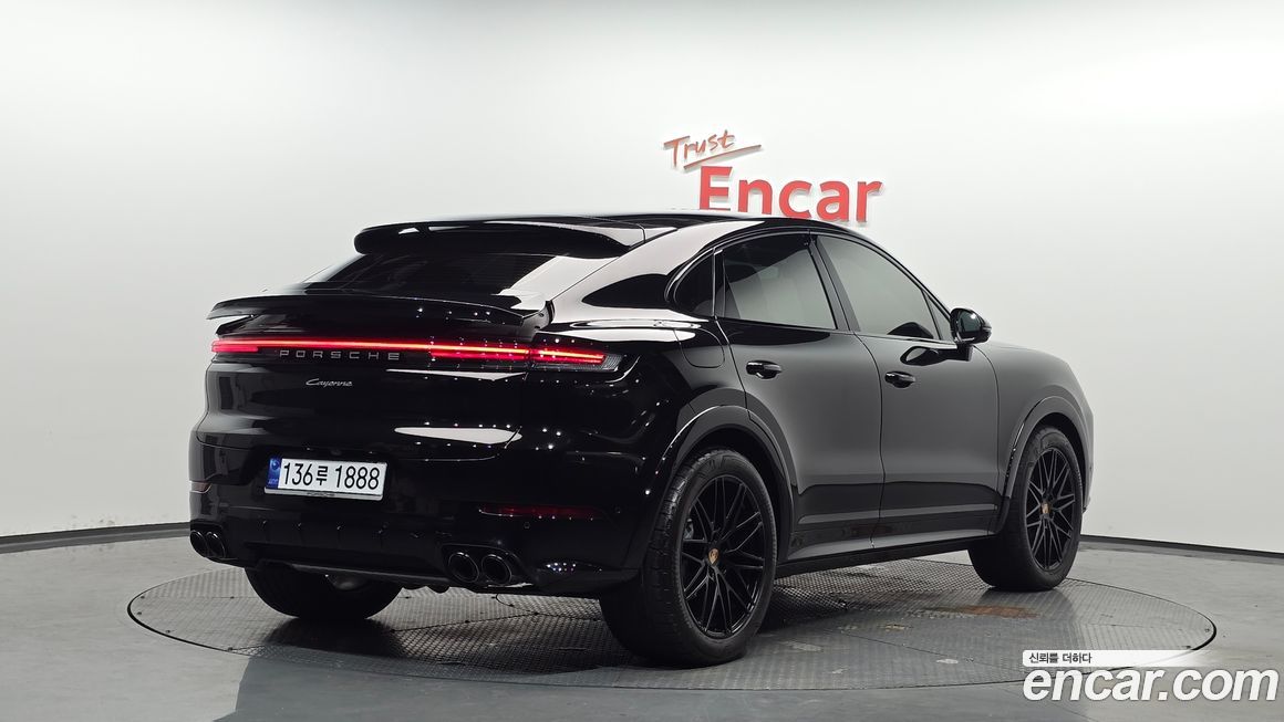 Porsche Cayenne 2025