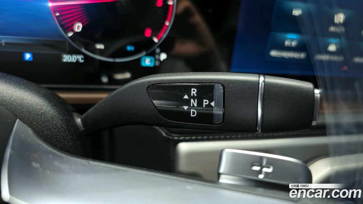 Mercedes-Benz G-Class 2026