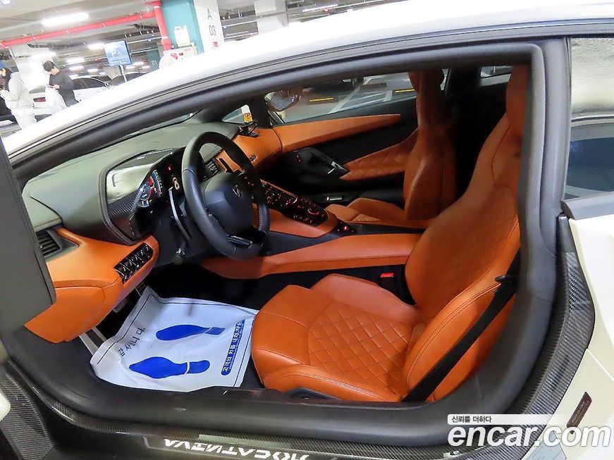 Lamborghini Aventador 2018