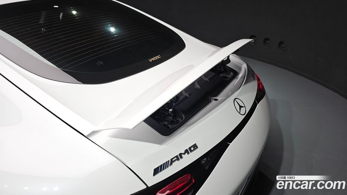 Mercedes-Benz AMG GT 2025
