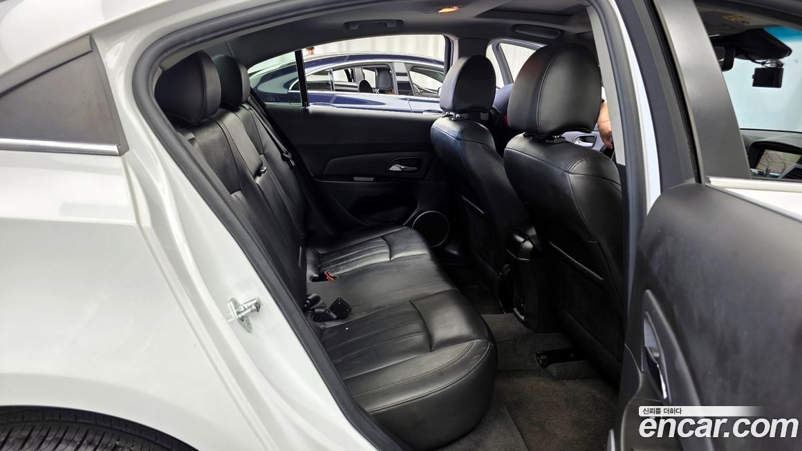 ChevroletGMDaewoo Cruze 2012