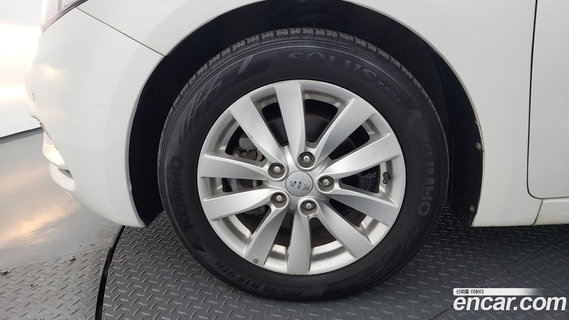 Kia K3 2015