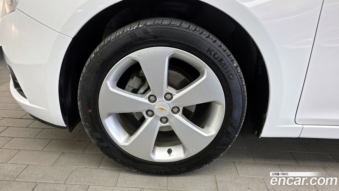 ChevroletGMDaewoo Cruze 2012