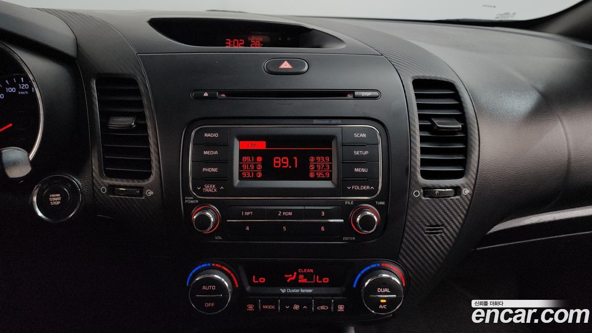 Kia K3 2015