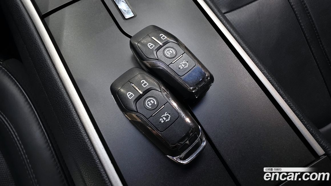 Lincoln MKZ 2015