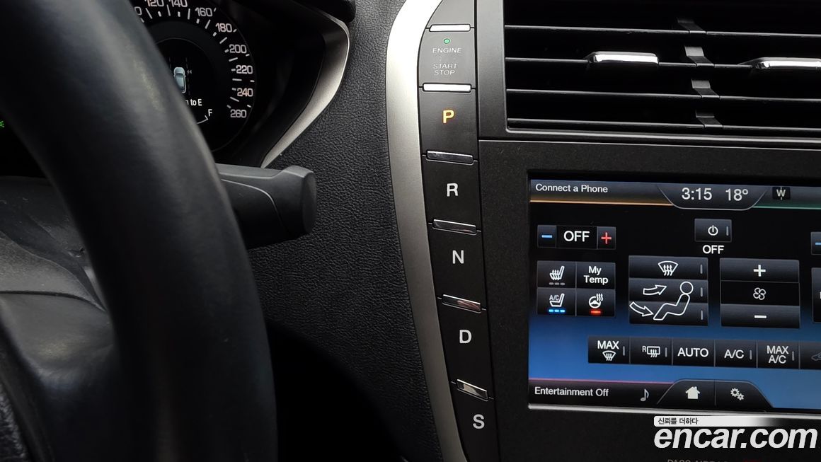 Lincoln MKZ 2015