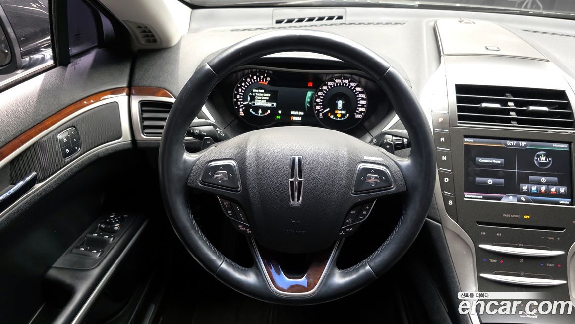 Lincoln MKZ 2015