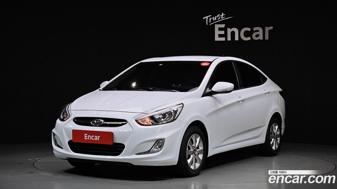 Hyundai Accent 2015