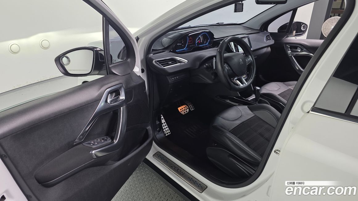 Peugeot 2008 2016