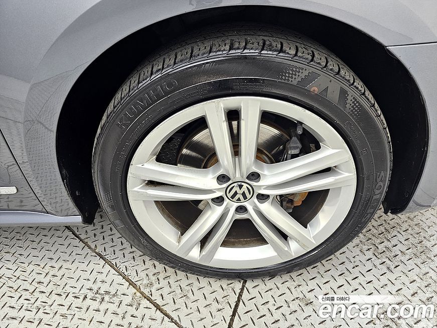 Volkswagen Passat 2013