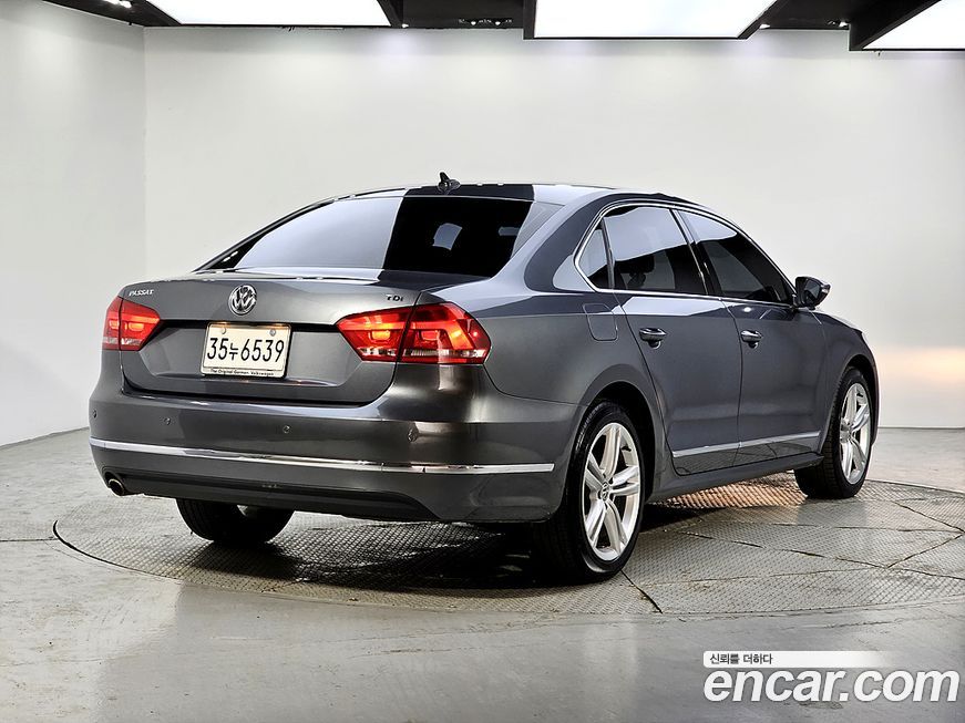 Volkswagen Passat 2013