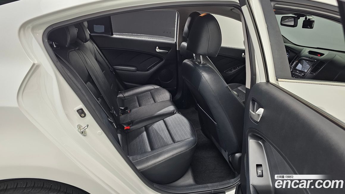 Kia K3 2018