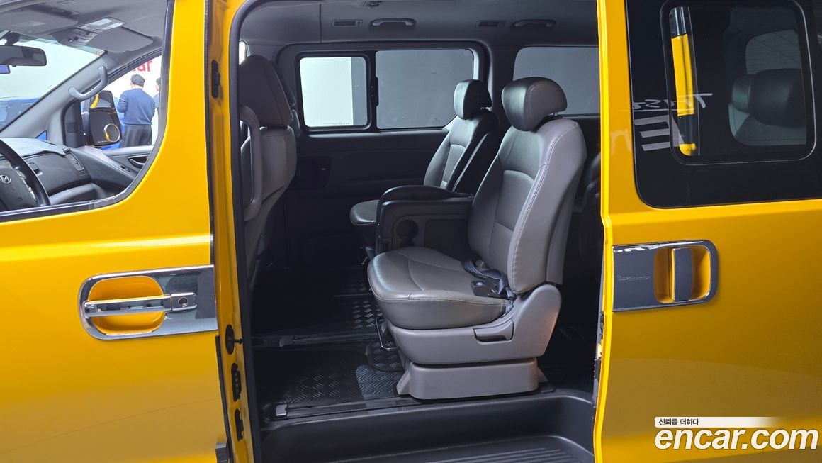 Hyundai Starex 2015