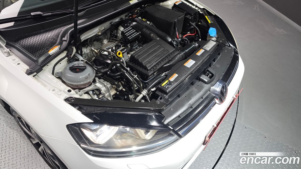 Volkswagen Golf 2014