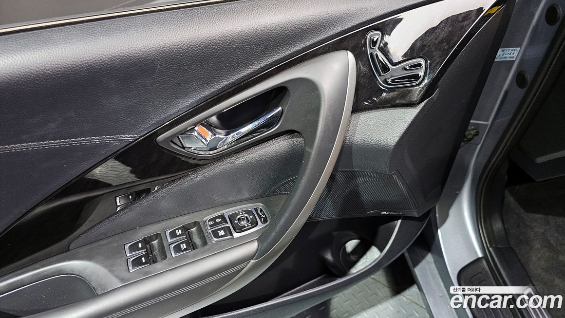 Hyundai Grandeur 2017