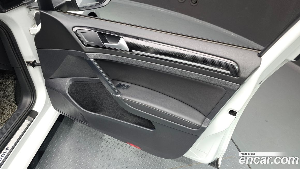 Volkswagen Golf 2014