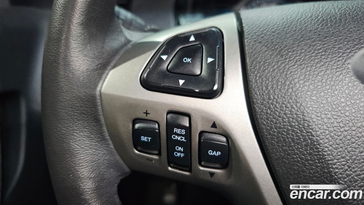 Ford Taurus 2015