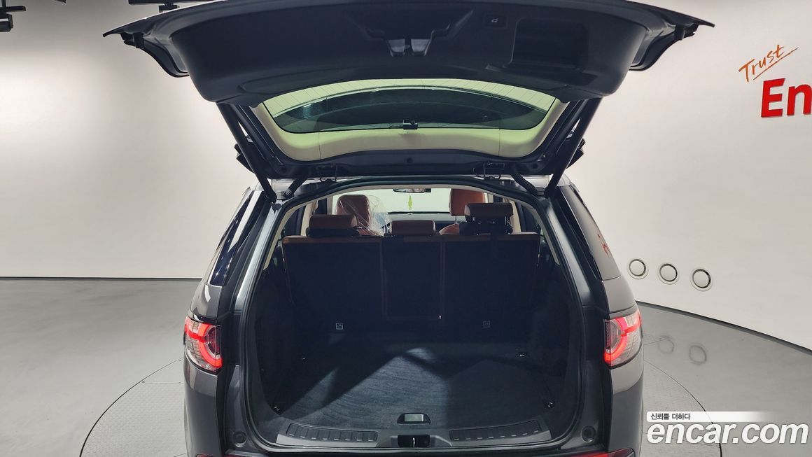 Land Rover Discovery Sport 2016
