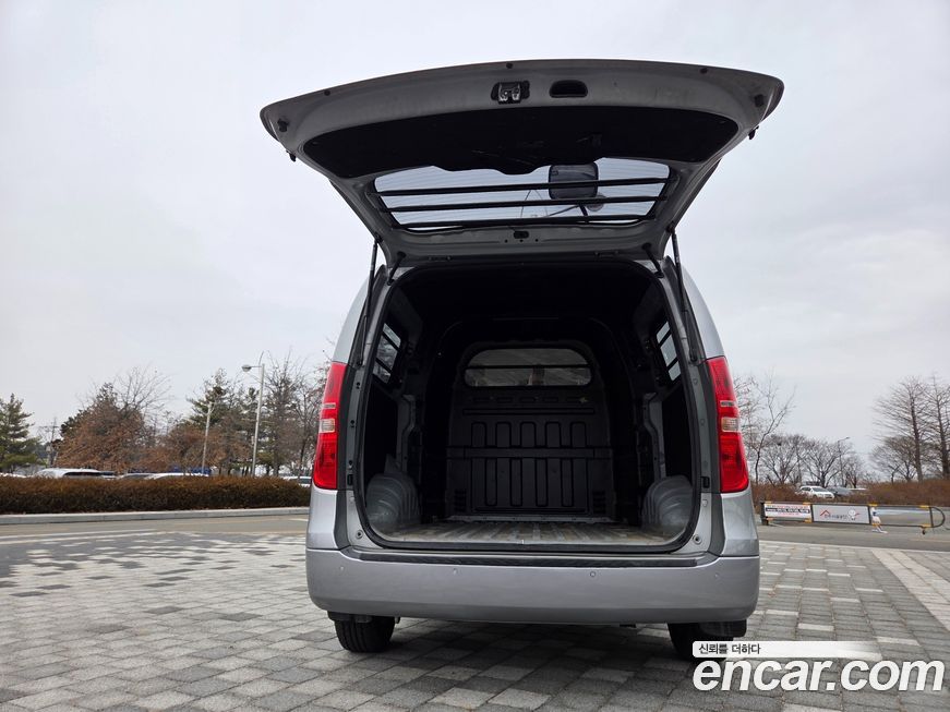 Hyundai Starex 2016
