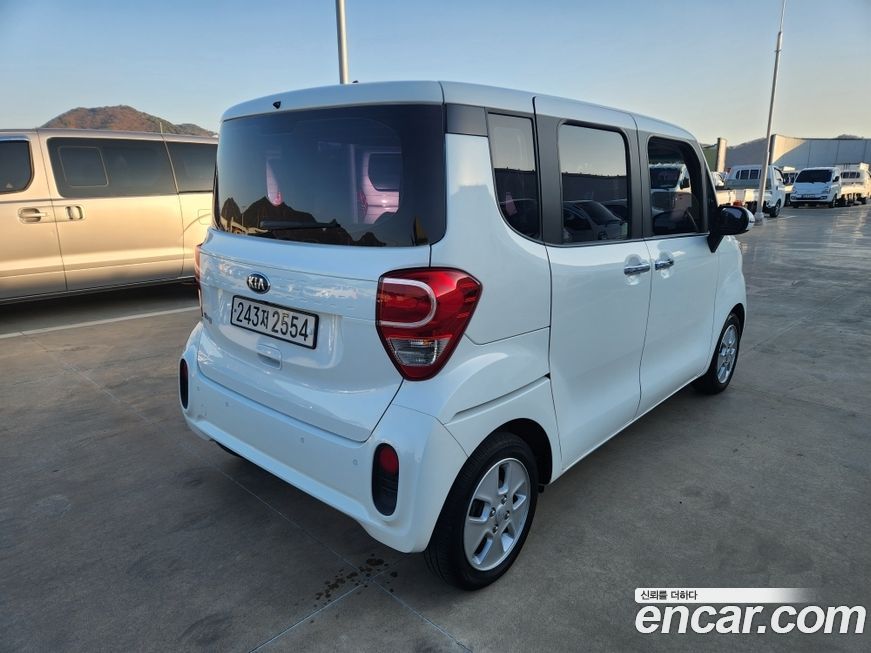 Kia RAY 2018